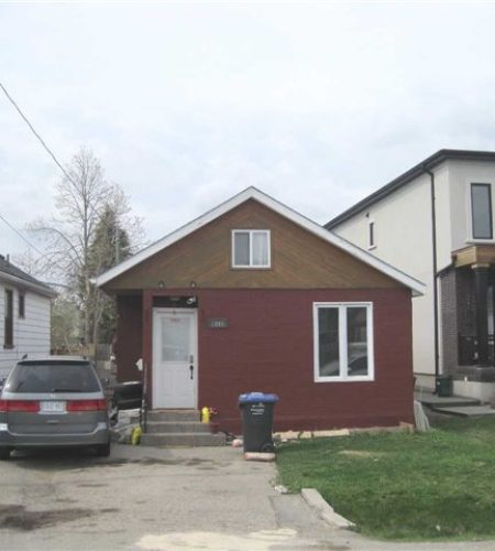 1048 West - 1